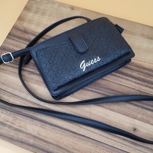 Guess Black Crossbody Bag With Adjustable Strap, EUC